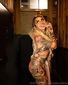 The face i make when i know my fav alien is visiting