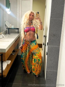 Loving the comfy pants todayy