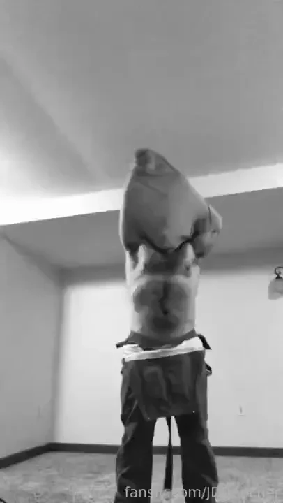 Who wants to come stretch and relax with me after a hard day of work 