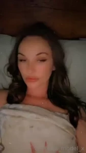 Goodnight you sexy bunch i ll be active tomorrow dm me your requests