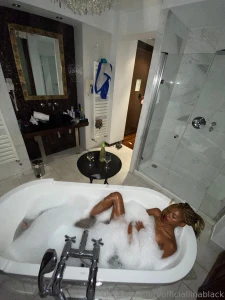 Relax time whit myself