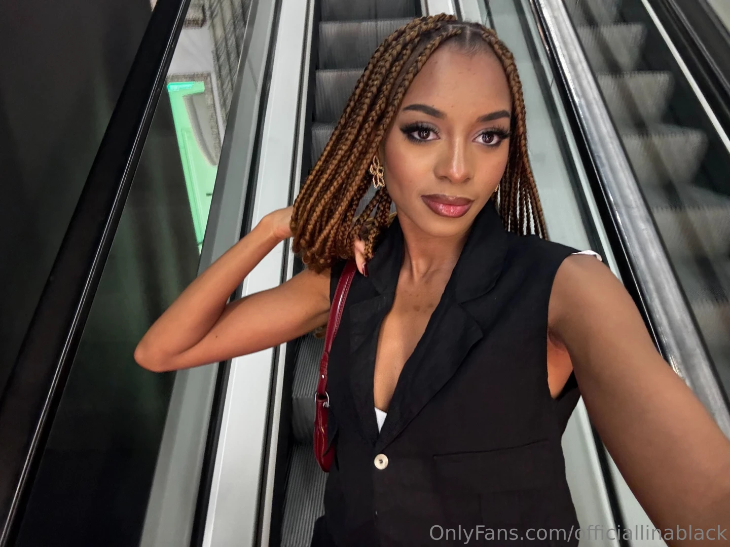 If you want to see pass de picture part 1 