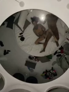 Ifukjemlucy_x guna drop a vid of me fucking my man in this mirror