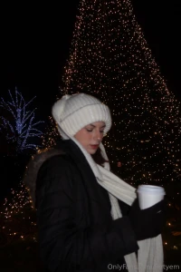 Merry christmas my gift to you is 40 of my sexiestttt pictures for part 1