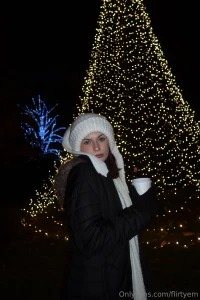 Merry christmas my gift to you is 40 of my sexiestttt pictures for part 2