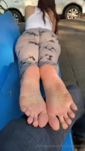 Would you have the courage to come where i m resting at the park and