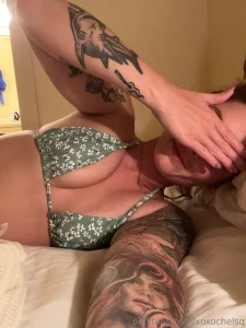 Cum squeeze in between them part 1
