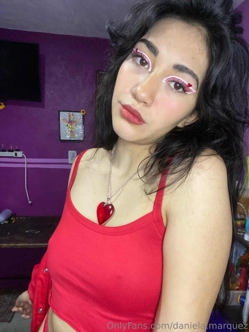 I dont bite unless you ask nicely 