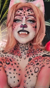 Body painting behind the scenes - pink cheetah any ideas on what body part 1