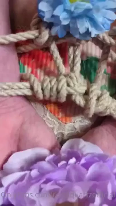 Dragonfly rope harness with thatpinupwitch adapted from the two knotty part 10 