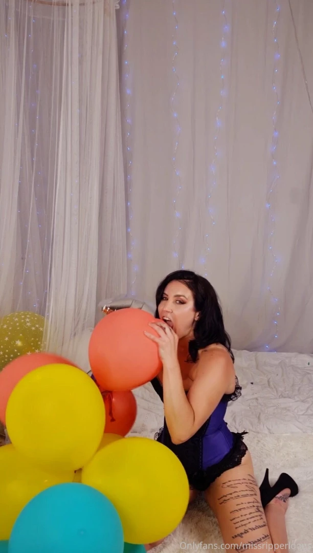 Had to take a bite i couldnt help myself hehe part 1 