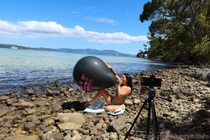 Look at that print shining in the sun part 2