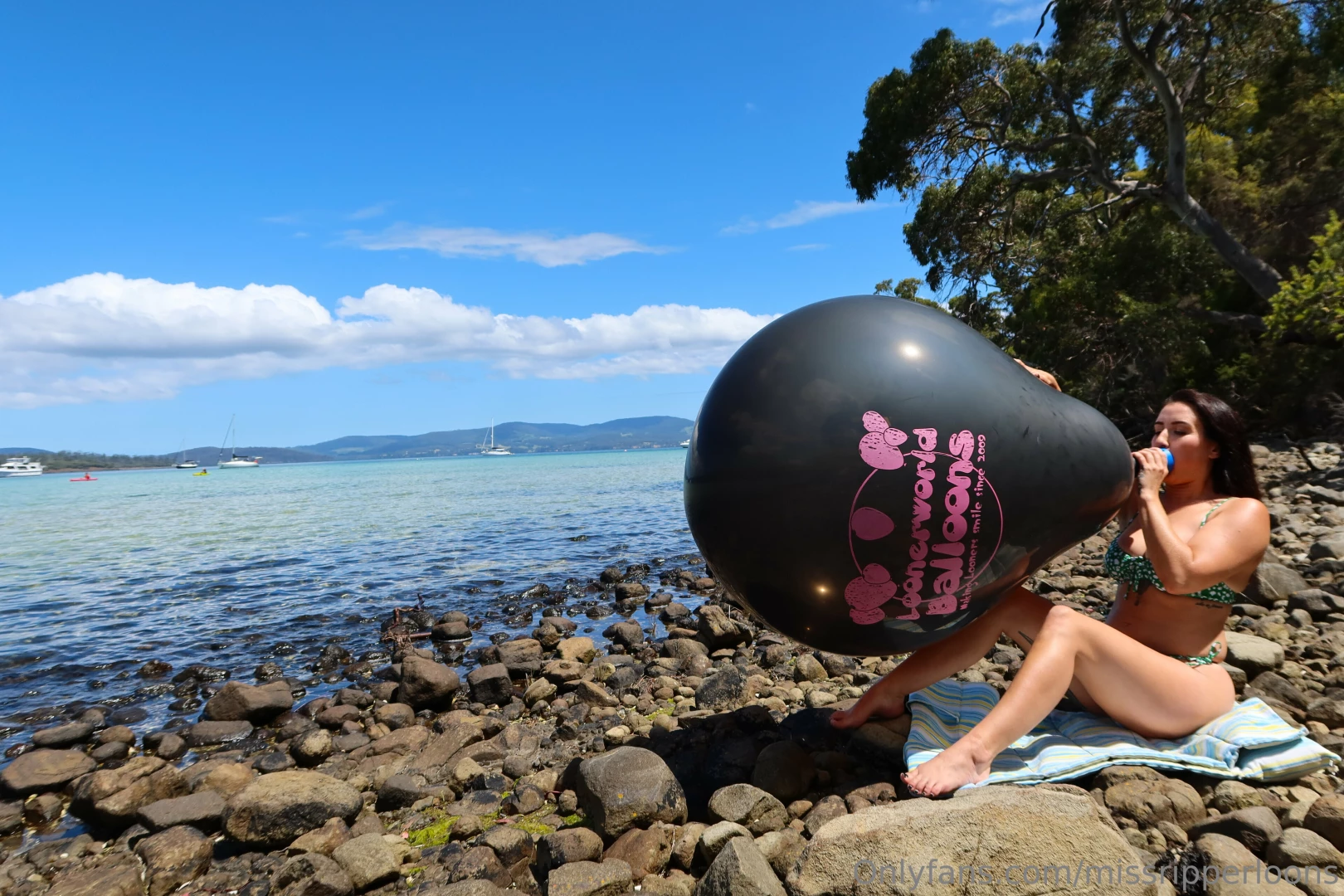 Look at that print shining in the sun part 1 