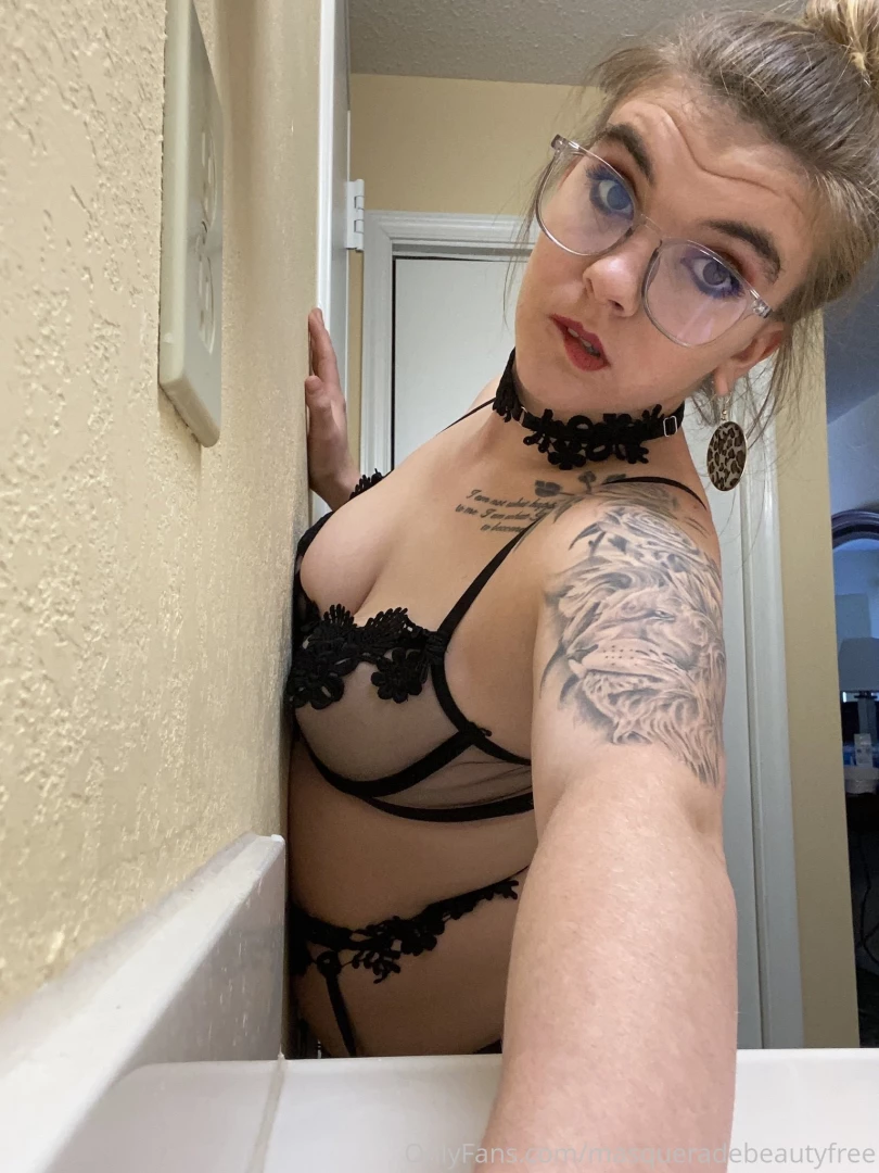 I m your petite 4 11 fuck toy do whatever you please daddy i m your 