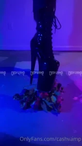 How do we feel about a little asmr a la screw the roses send me the