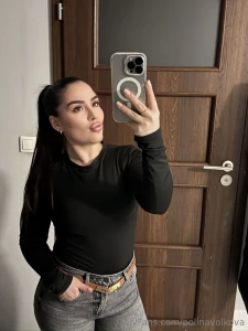 Gold drips luxury hits