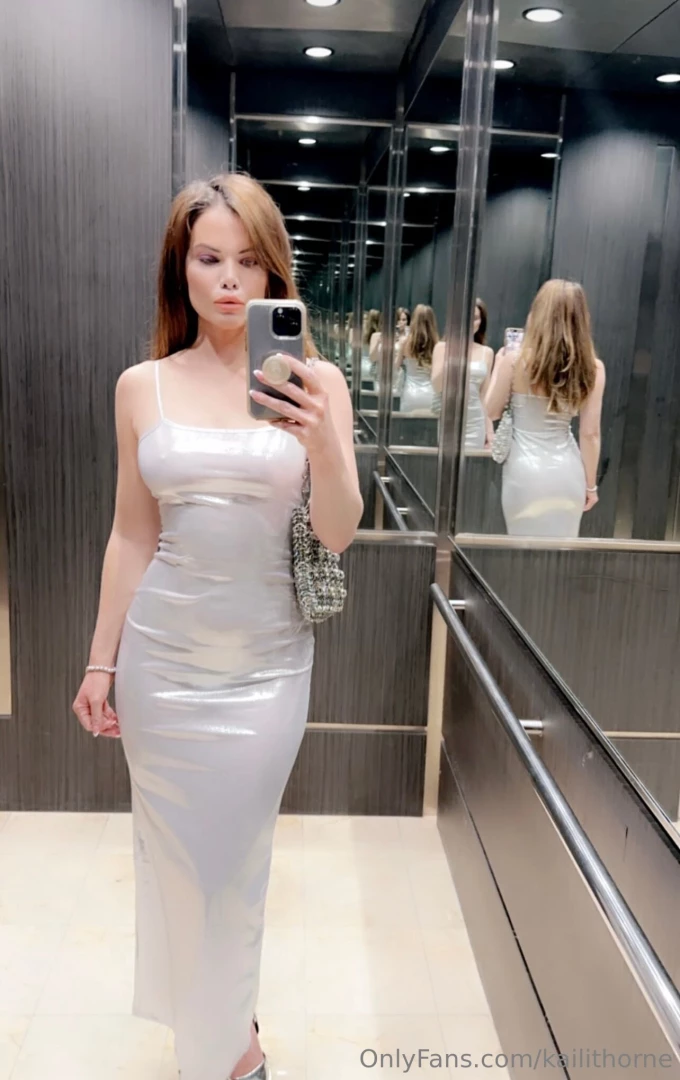 Spoil me and tell me i m pretty 