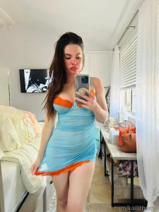 This lingerie won t stay on long