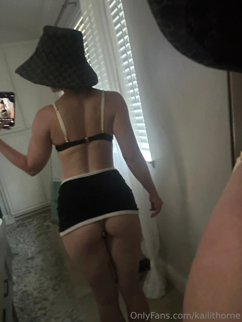Booty saids hi 