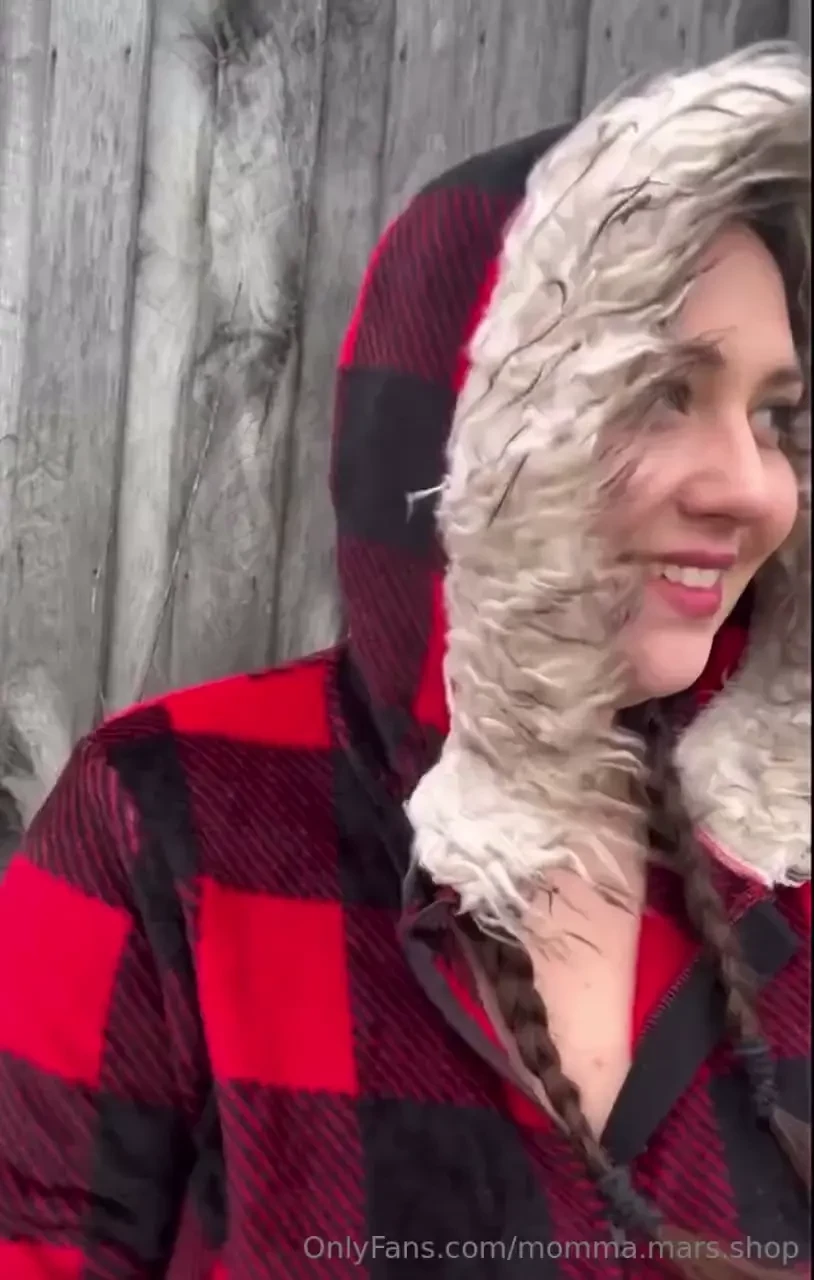 It s freezing outside but i m too addicted to to my cigarettes and 