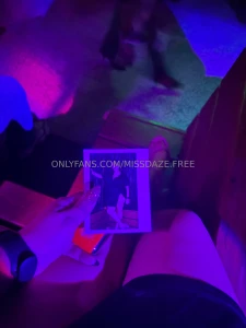 First fan to tip 10 i will send you 500 in content be quick part 76