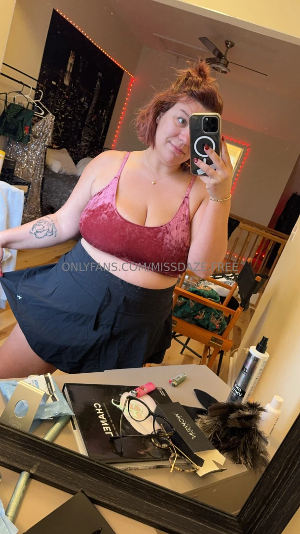 First fan to tip 10 i will send you 500 in content be quick part 95 