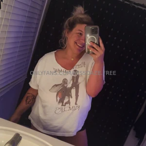 First fan to tip 10 i will send you 500 in content be quick part 77