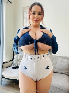 Follow me on twitch lovers twitch tv benicenatasha