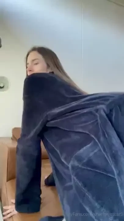 New solo scene tip 5 under this post to see the full scene 