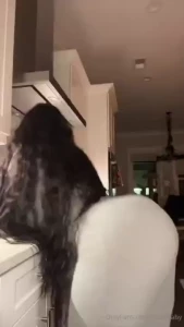 Do you like this grey dress on my big ass