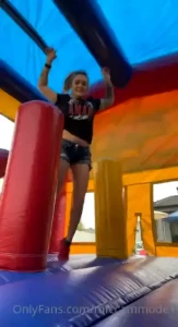 How s your day going thinking of making a sex vid in here