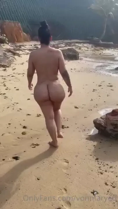 Sub to my vip i send free vid now badpenelo 