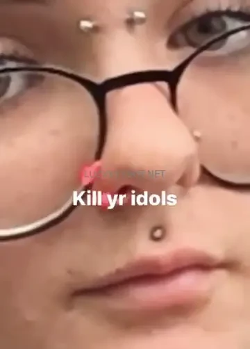 Anyone else obsessed w sonic youth 