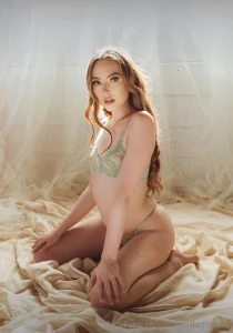 Sophiehunt is the naughtiest freshman freak she fucked her dorms ra part 19