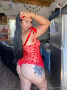 Take off my pajamas and enjoy the view honey