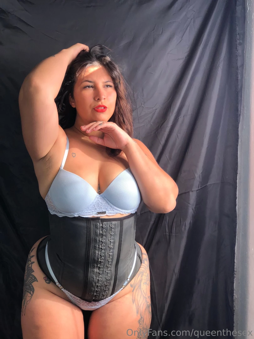 Can you handle these curves honey 