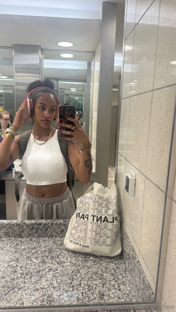 Bathroom lighting gt gt why don t all rooms have this filter part 1 