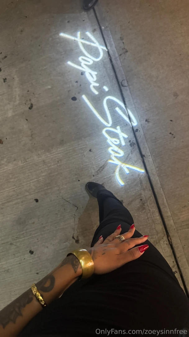 Red nails instant confidence boost 