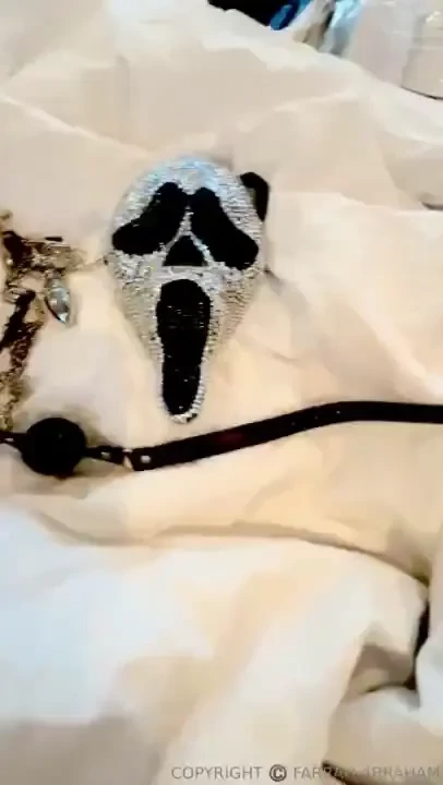 Happy farrah friday love i m taking a break from messages for a sec 