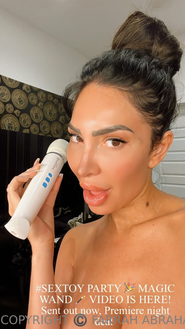 Cum play in the dm s i m wet and waiting for you zaddy 