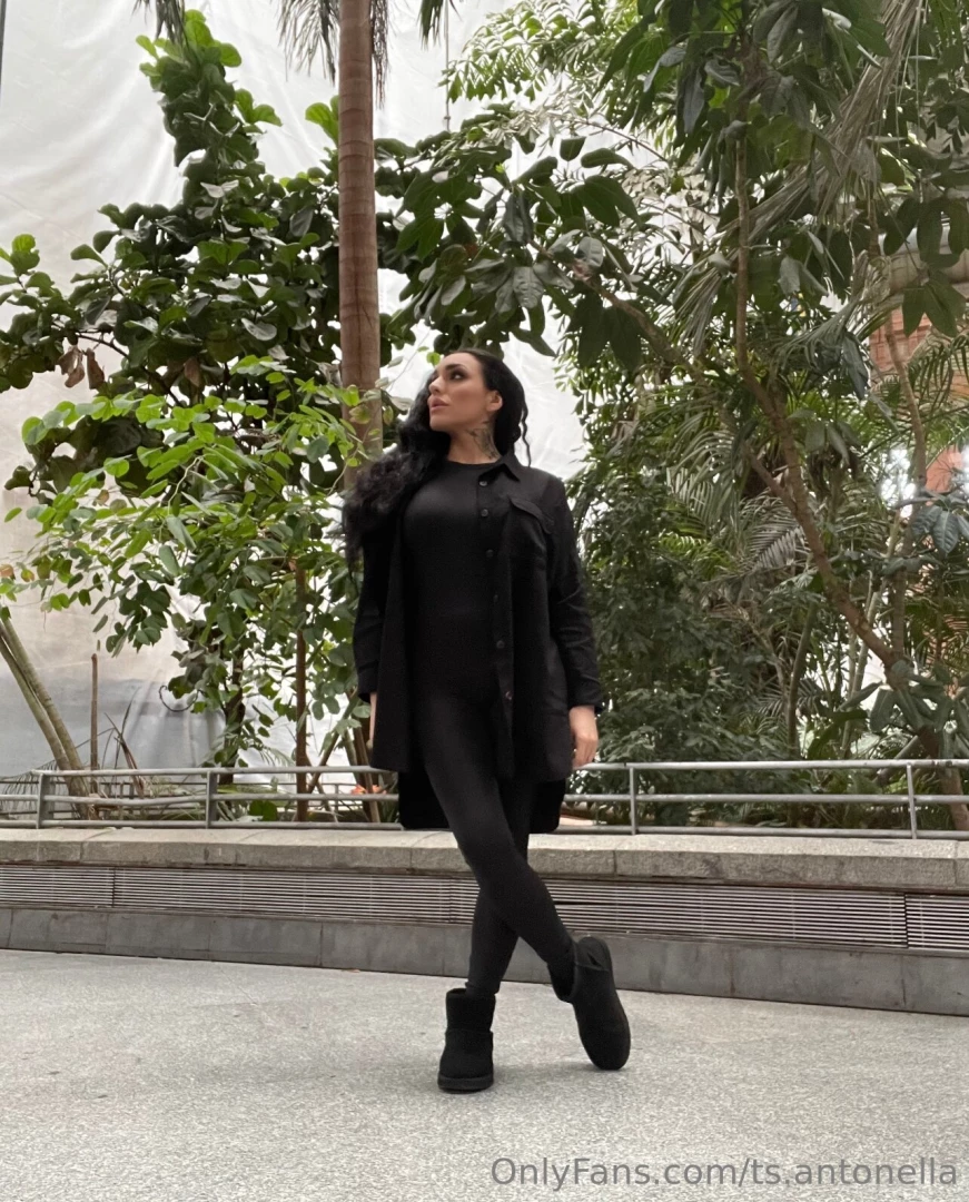 On my profile i want to share not only candid shots but also my 