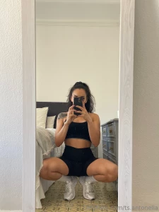 Today i put on my favorite sneakers and went for a walk i wonder if