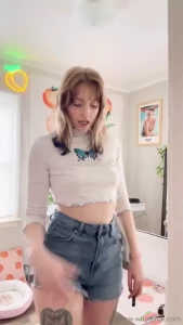 Step-sis seduction a wiindom original film censored mom n dad won t be