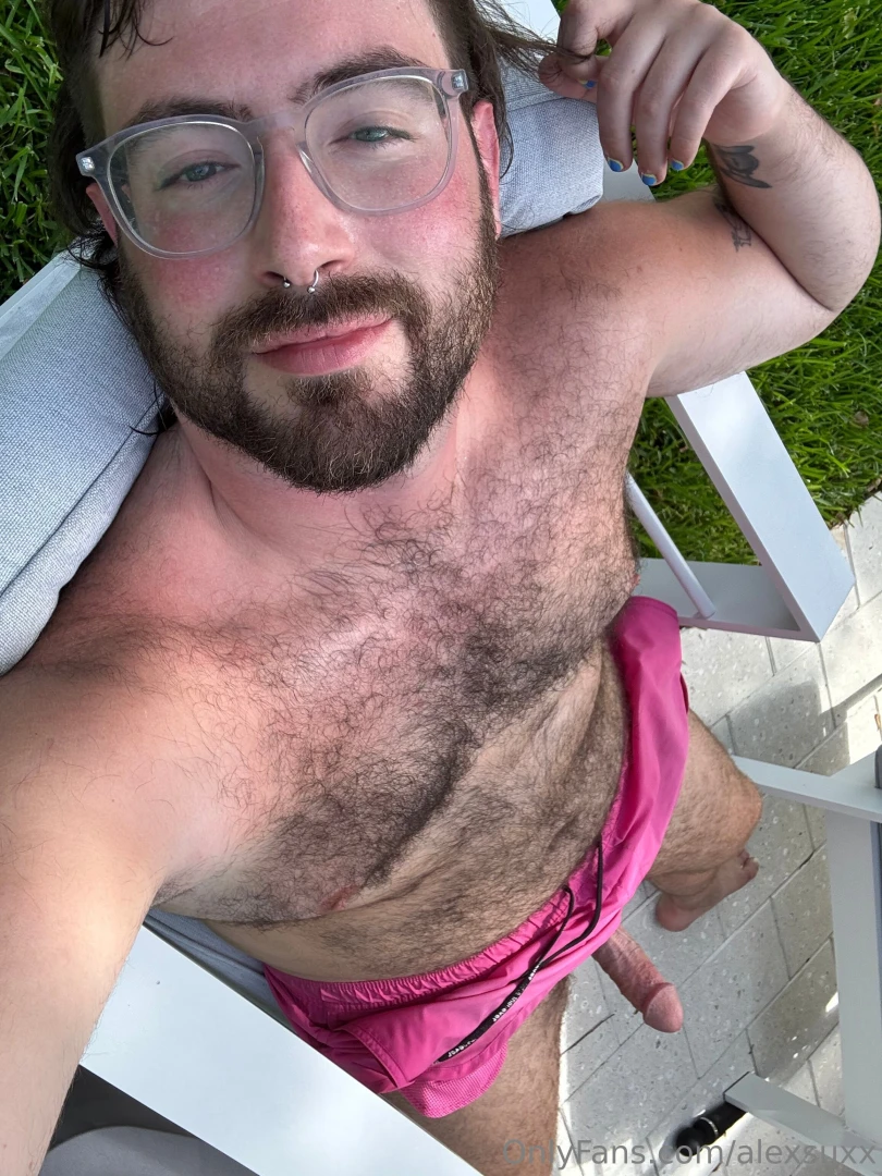 Why would u ever be inside as a floridian it should be illegal to not part 7 