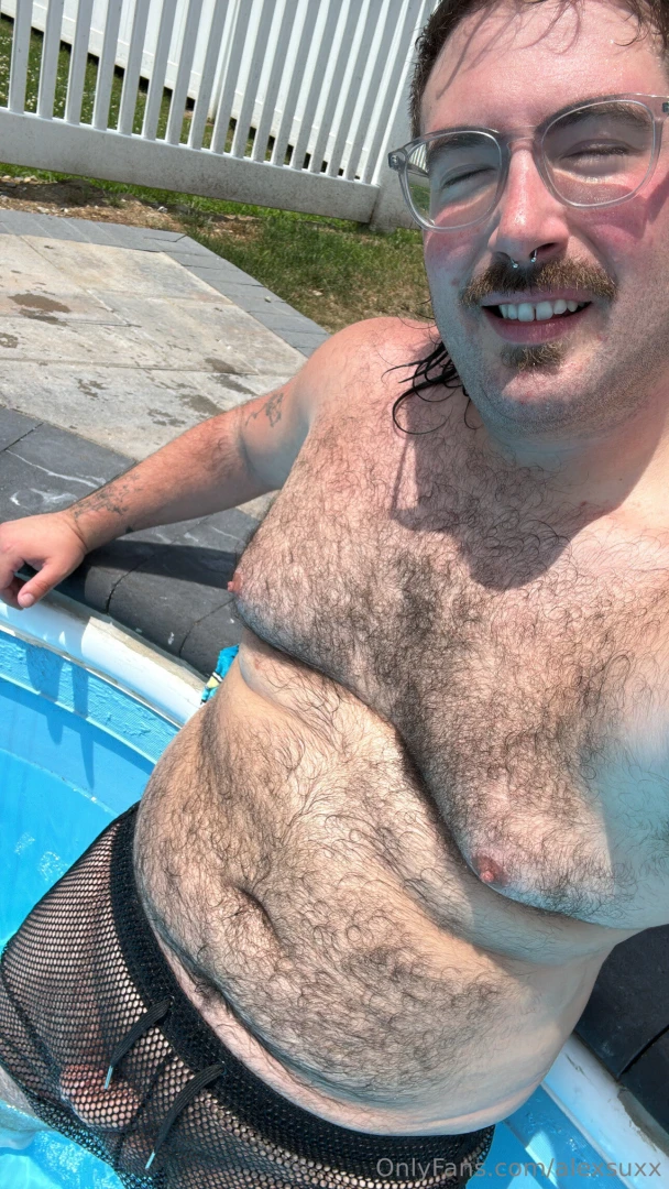 Do you think my neighbors are gonna mind my bathing suit 