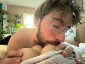 Throwback to this feast sexbydesign nip suckin vid at the end lt 3