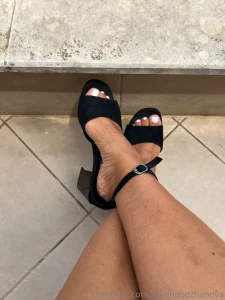 What do we think about some feet content part 1