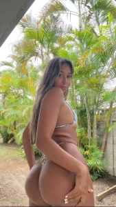 The view from my behind is simply the best