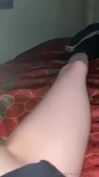 Watch me play with my with my vibrator after i already came creamed 