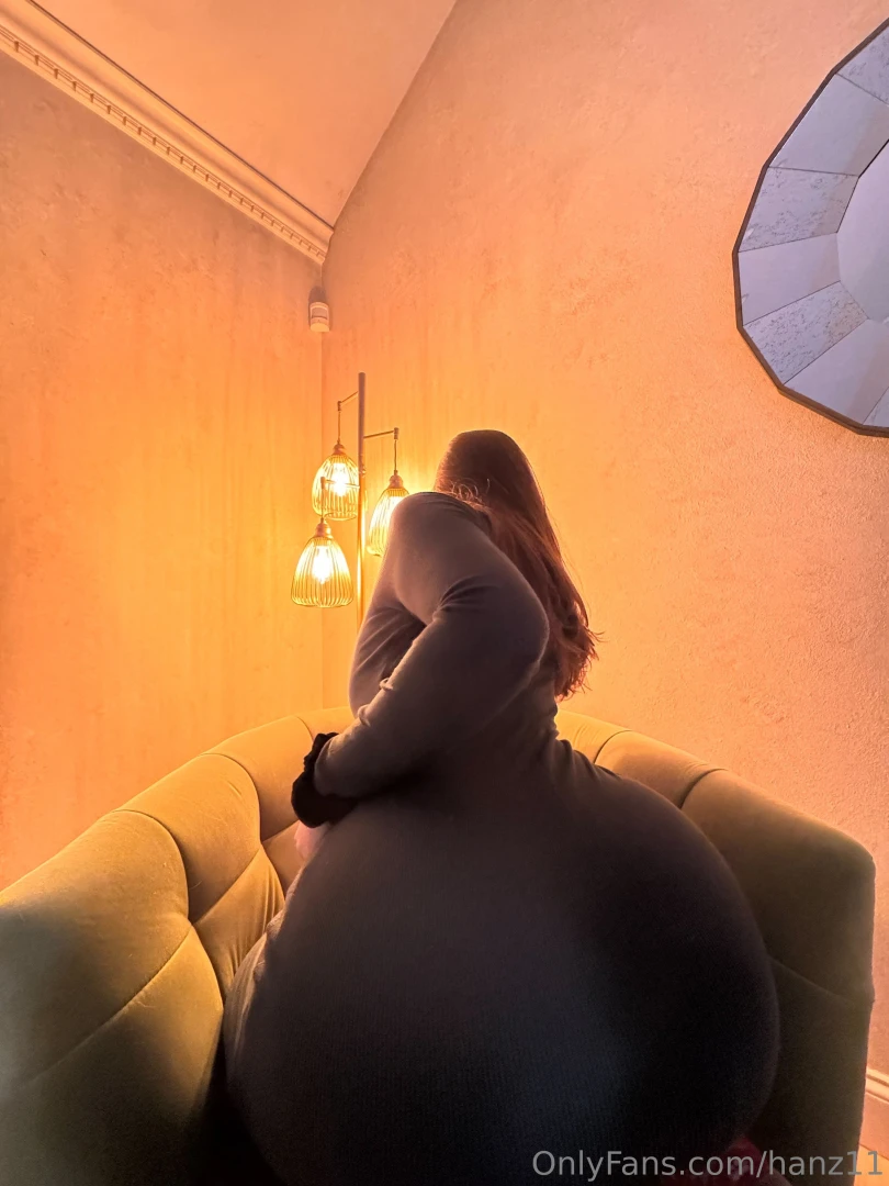 Happy new year to all my favorites i hope we continue this journey and 